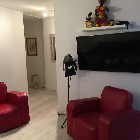 Les Orangers Appartement Saint-Raphaël Buitenkant foto