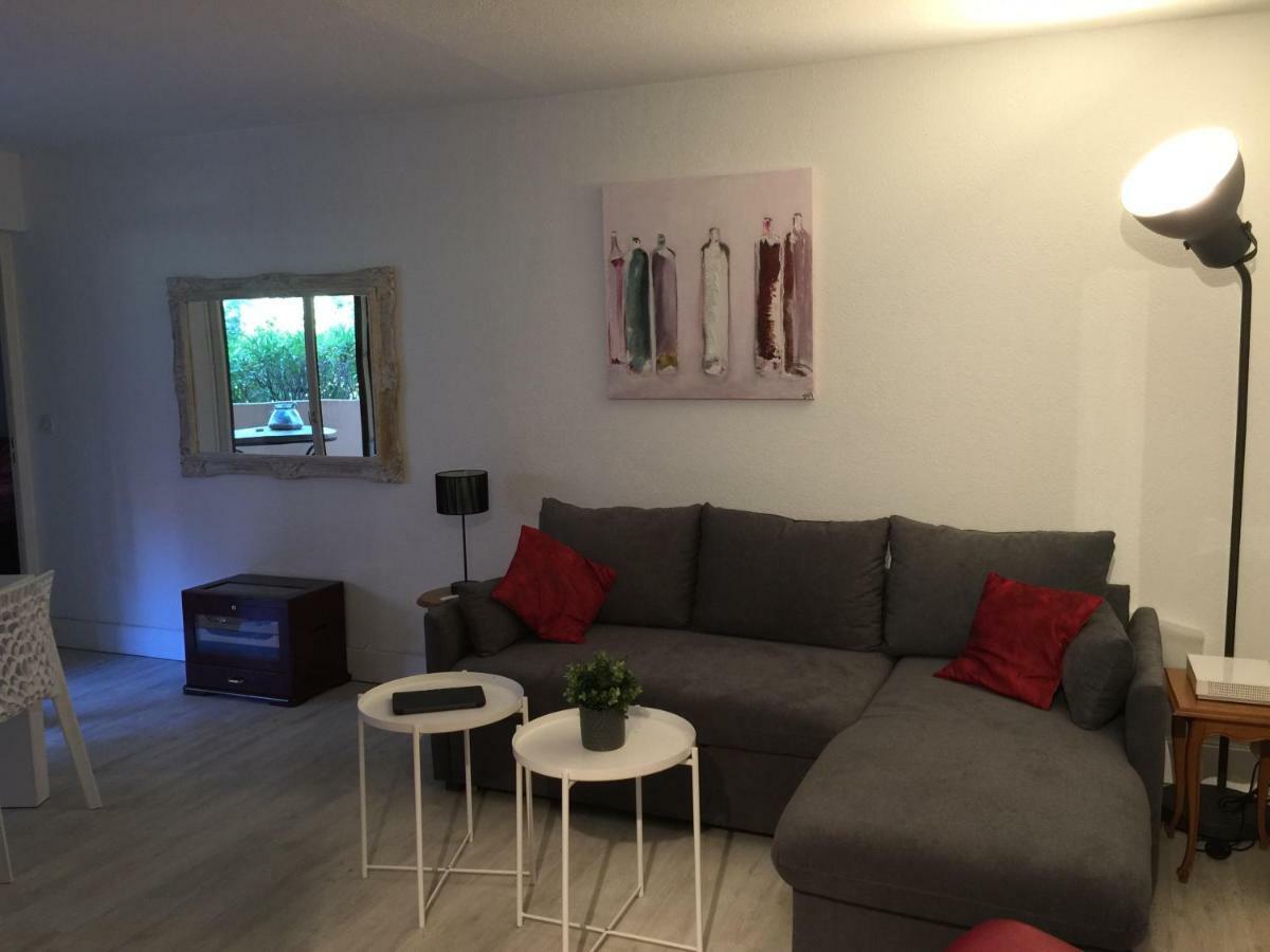 Les Orangers Appartement Saint-Raphaël Buitenkant foto